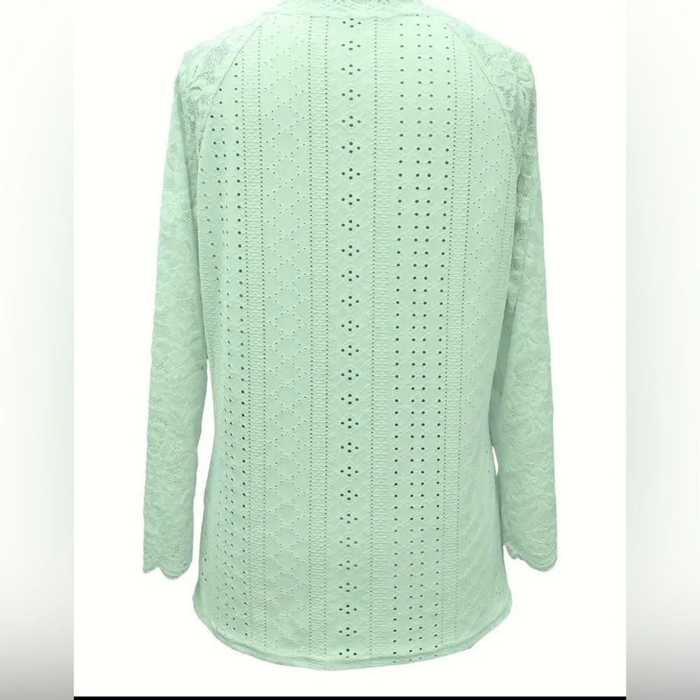 Green lace v neck shirt . New without tags - Picture 3 of 5